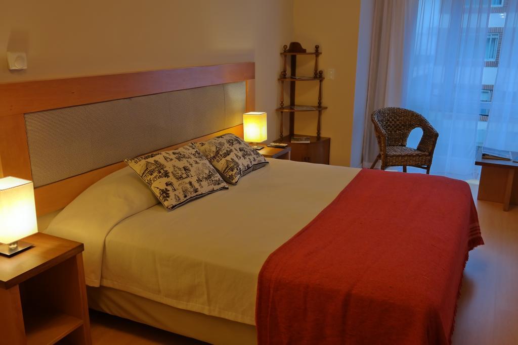 San Martin Suites San Carlos de Bariloche Habitación foto
